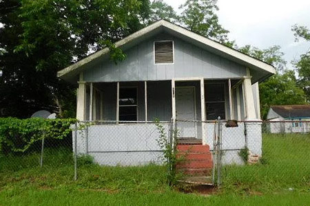 House in Fitzgelard, GA