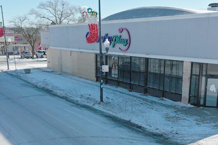 image of Commercial Building in Chicago, IL