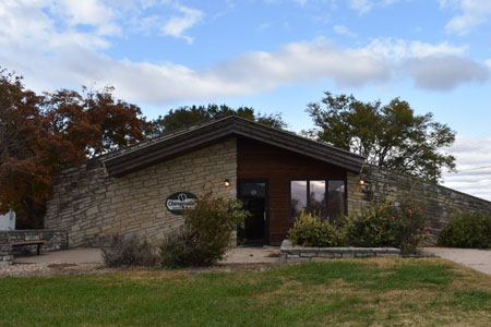 image of donated Commercial Building in Marysville, KS